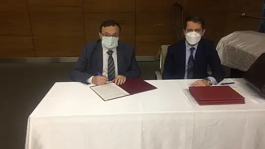 Bakan Kasapoğlu Kütahya Ve İlçelerine Yapılacak Yatırımları Açıkladı