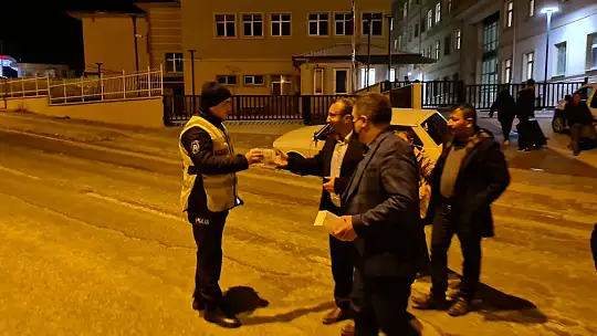 Miraç Kandilinde Emet Hayır olup Aktı