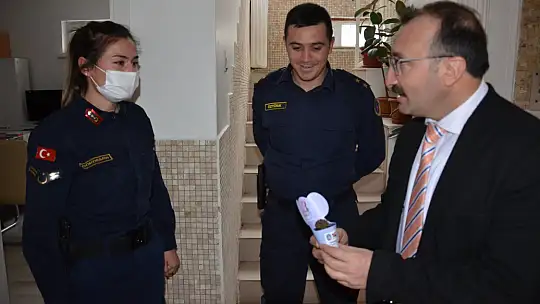 8 Mart'ta Emet'te Çiçekler Açtı