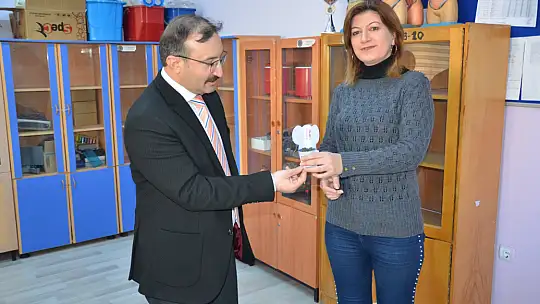 8 Mart'ta Emet'te Çiçekler Açtı