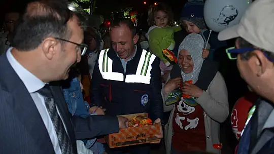 23 Nisan Coşkusu Çocuk Şenliği İle Gece boyu Sürdü