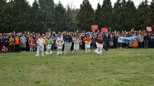 Emet İlçesinde 23 Nisan Coşkusu Yaşandı
