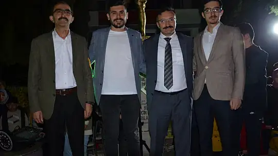 23 Nisan Coşkusu Çocuk Şenliği İle Gece boyu Sürdü