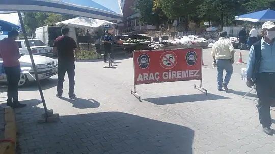 Emet Salı Pazarı Olağanüstü Tedbirlerle Açıldı