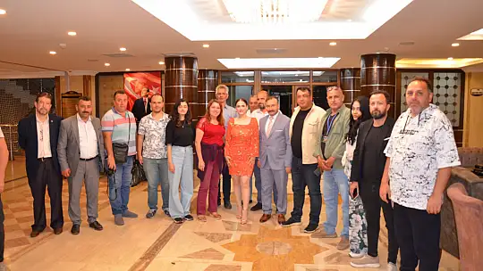 Emet'te Konser veren Zehra Basın Mensuplarıyla Buluştu
