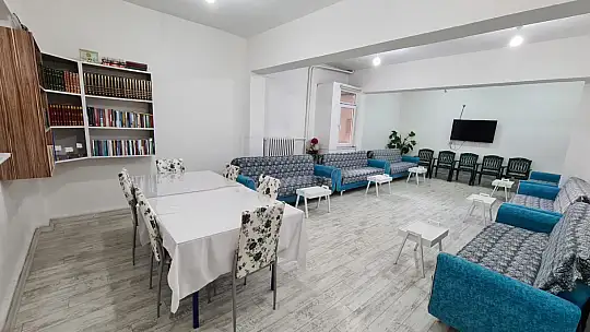 Hanımlar Günde, Gençler Sporda Belediye Sosyal Tesislerinde Buluşuyor