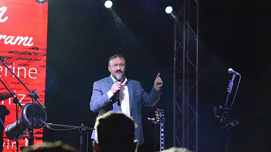 Emet Belediyesi Cumhuriyet Bayramı Haftasında Gençleri Konserde Buluşturdu