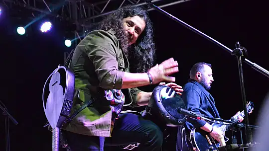 Emet Belediyesi Cumhuriyet Bayramı Haftasında Gençleri Konserde Buluşturdu