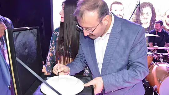 Emet Belediyesi Cumhuriyet Bayramı Haftasında Gençleri Konserde Buluşturdu