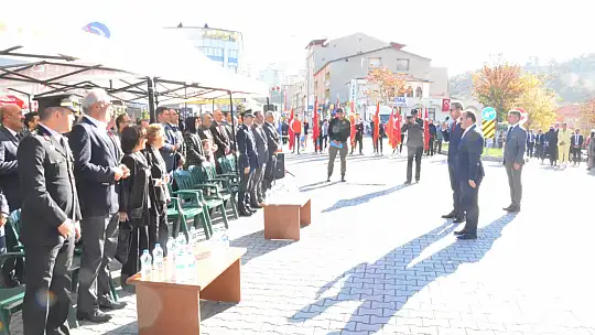 100.yıla Giderken Bu Coşku Hiç Bitmeyecek