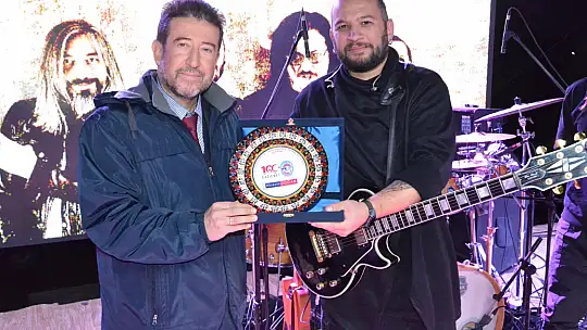 Emet Belediyesi Cumhuriyet Bayramı Haftasında Gençleri Konserde Buluşturdu