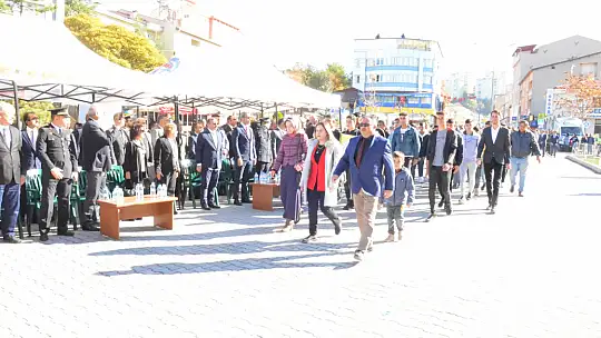 100.yıla Giderken Bu Coşku Hiç Bitmeyecek