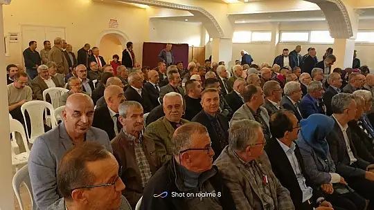 İYİ Partide Başkan Çelik Güven Tazeledi