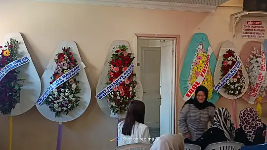 İYİ Partide Başkan Çelik Güven Tazeledi
