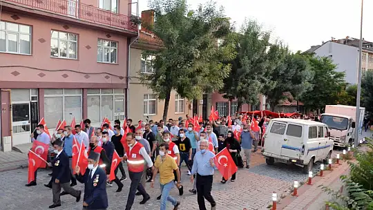 Milli Birlik Gününde Emet Tek Yürekti