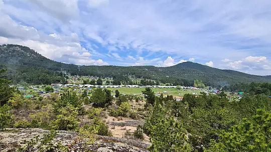 Bahar Şenliği İçin Bölge Halkı Tahtalıda Buluştu