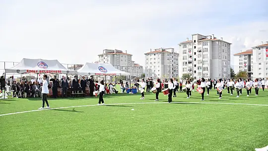 Gazi Emet'te 100. Coşkusu