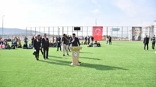 Gazi Emet'te 100. Coşkusu