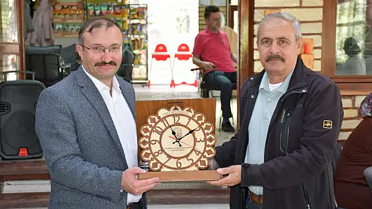 Emet Belediyesinden Emekli Personel Onure Edildi