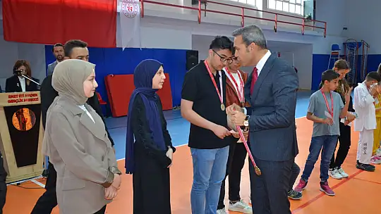 Kurtuluşumuzun başlangıcı 19 Mayıs'ta 104. Yılımızdayız