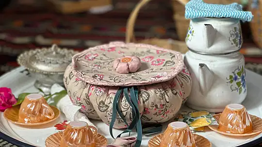 Gürpınar'da 26 Kursiyer Eserlerini Sergiledi