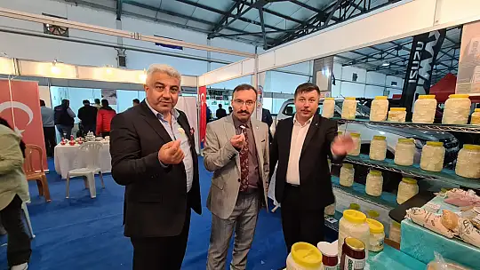 Kütahya Tarım Fuarı açılırken Emet Fuarda yerini aldı