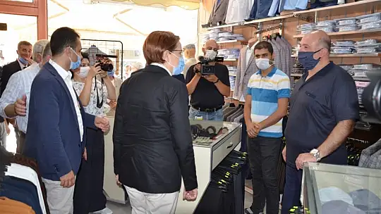 Akşener' Küçük Esnafı Bitiren Büyük Marketler İçin Kanun Düzenlenmelidir'