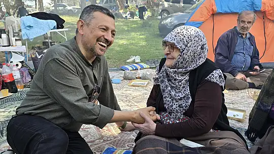 6841 Araç Katıldı 25Bin İnsan Bahar Şenliğinde Buluştu