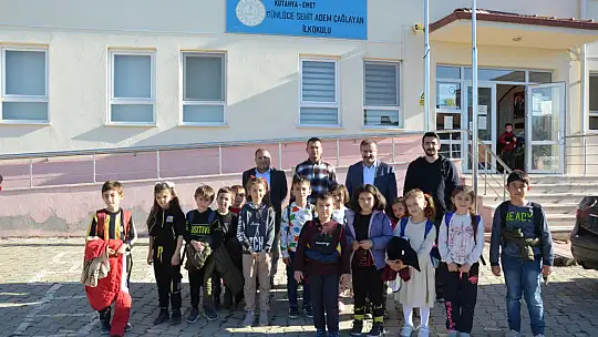Emet Belediyesinden 100.Yılda Çocuklarımıza Anlamlı Hediye