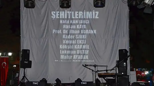 Milli Birlik Gününde Emet Tek Yürekti
