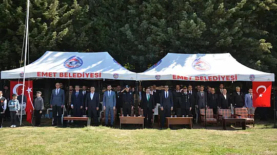 Emet'te Bayram 23 Nisan Coşkusu İle Devam Etti