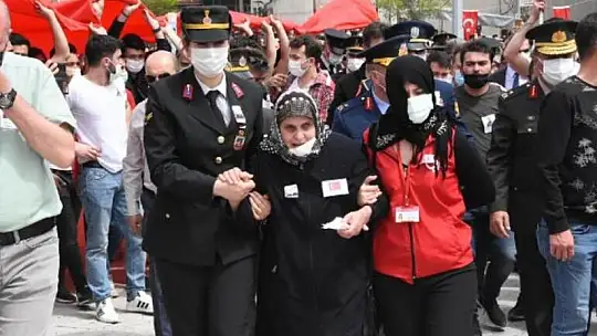 Şehit Uzman Çavuş Ahmet Asan Sonsuzluğa Uğurlandı