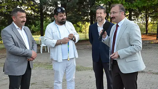 Emet'te oğlaklar podyuma çıktı