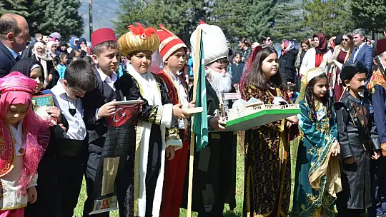 Emet'te Bayram 23 Nisan Coşkusu İle Devam Etti