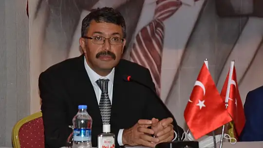 Vali Çelik'ten Muhtarlara Covid-19 Uyarısı