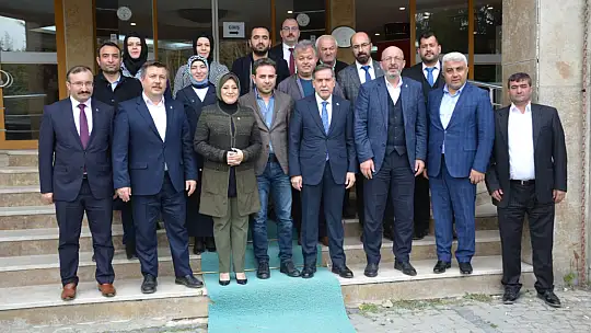 Kütahya Geneli Ak parti Yönetim Camiası Emette buluştu