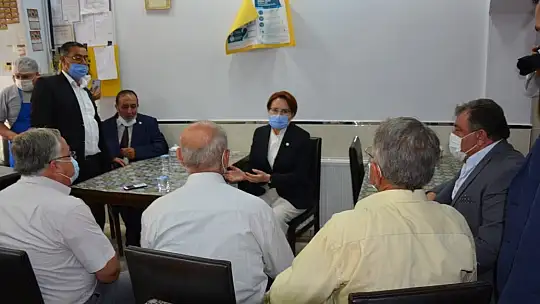 Akşener' Küçük Esnafı Bitiren Büyük Marketler İçin Kanun Düzenlenmelidir'