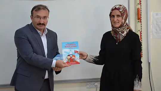 Emet Belediyesinden 100.Yılda Çocuklarımıza Anlamlı Hediye