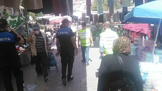 Emet Salı Pazarı Olağanüstü Tedbirlerle Açıldı