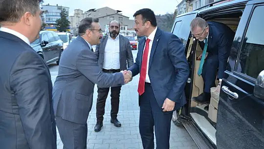 Genel Başkan Yardımcısı Dağ Emet İlçesindeydi