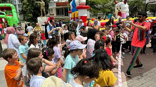 Karne Sevincini Belediye Karne Şenliği İle Kutladılar