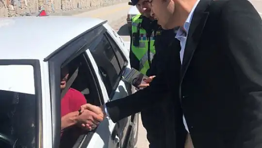 Kaymakam Çiçek'Trafikte Öncelik Yayanındır'