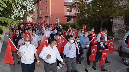 Milli Birlik Gününde Emet Tek Yürekti