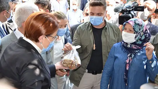 Akşener' Küçük Esnafı Bitiren Büyük Marketler İçin Kanun Düzenlenmelidir'