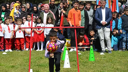 Emet'te Bayram 23 Nisan Coşkusu İle Devam Etti