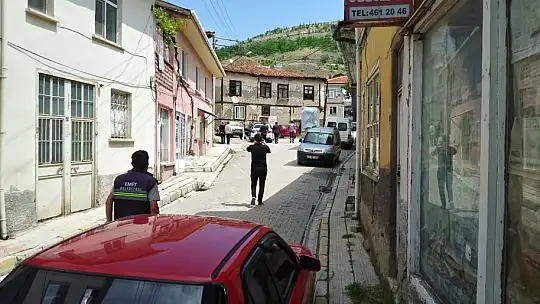 Emet'te Kavgada Kan Aktı 1 Yaralı