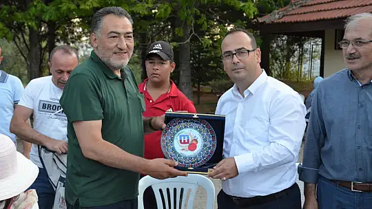 Emet'te oğlaklar podyuma çıktı