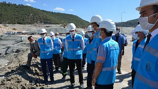 Vali Çelik' Emetbor Bölgemizin Gözbebeğidir'