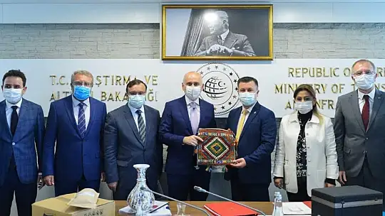 Ulaştırma Bakanından Gediz Yolu Müjdesi