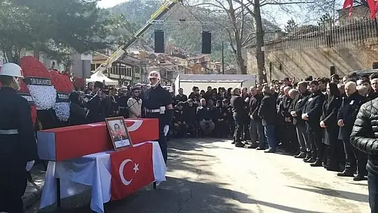 Şehidimizi 20 Bin Kişi Uğurladı